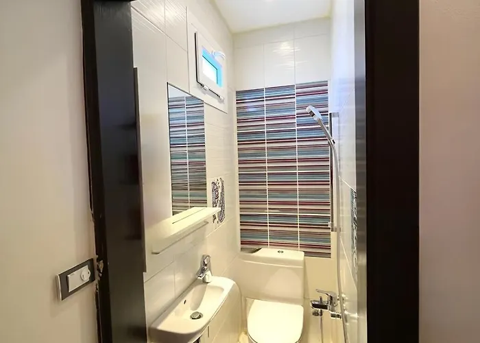 Villa Family-friendly Getaway With Jacuzzi-garden-resort And Mountain Views *